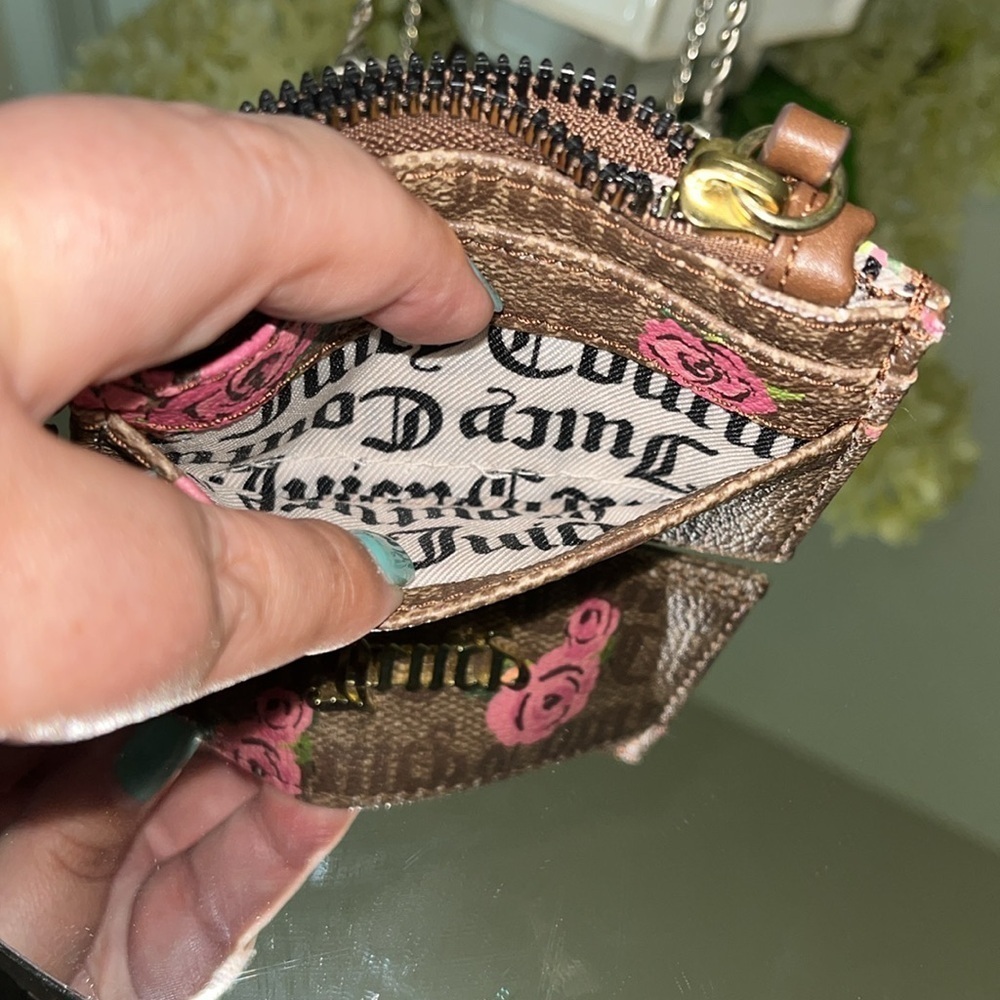 Juicy Couture Floral Painted Keychain Card Case w/Coin Zip Compartment - Picture 8 of 14